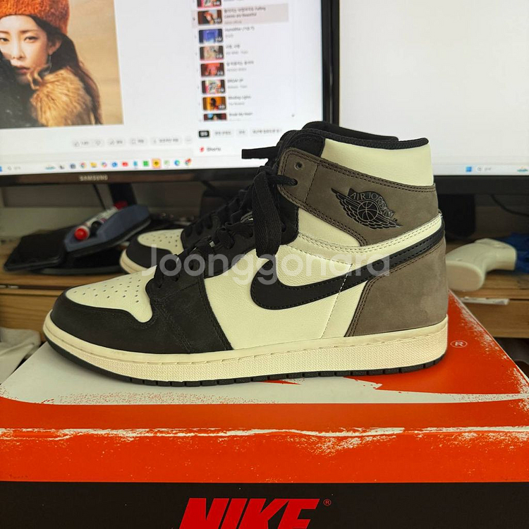 나이키 레트로 하이 블랙 모카 조던 새상품--2