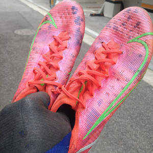 나이키 머큐리얼 베이퍼 13 핑크 260m