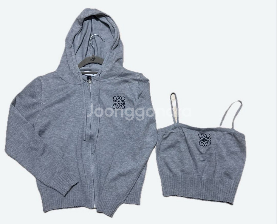 로에베 여성 후드 집업 니트 세트--2