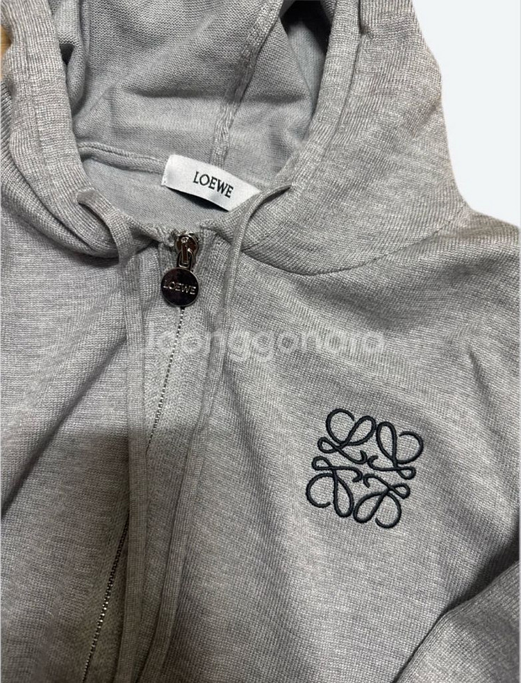 로에베 여성 후드 집업 니트 세트--0