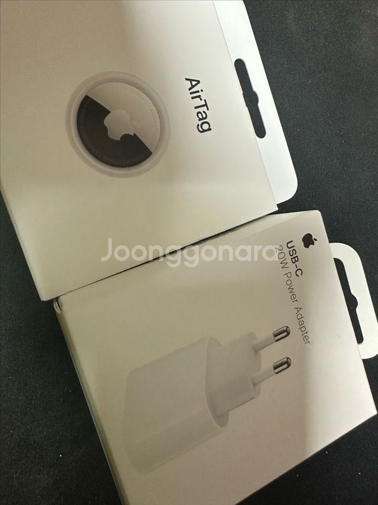 애플 에어태그, 충전기 어댑터 미개봉--0