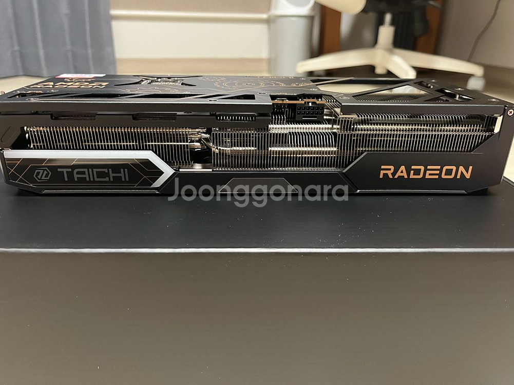 ASRock RX 9070 XT Taichi 그래픽카드--3