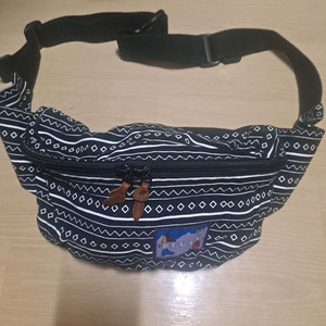 BLUEY(블루이) 빈티지 힙색 가방 / 남여공용