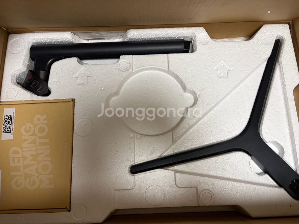 삼성27인치 커브드 모니터 풀박스 판매합니다--2