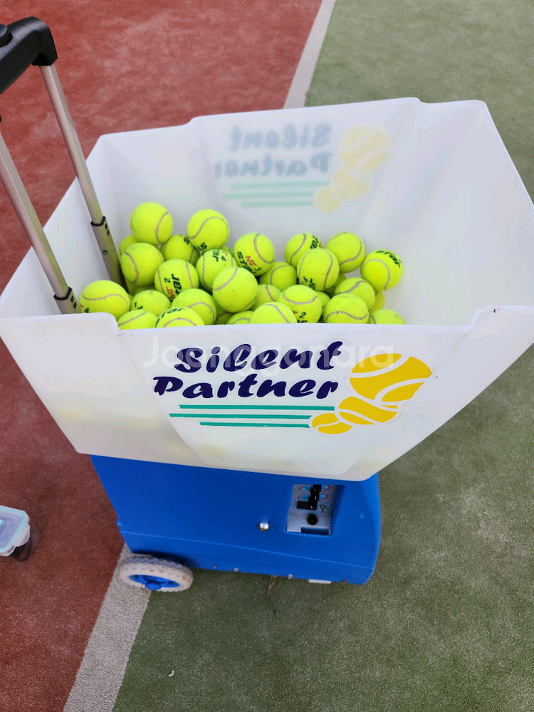 테니스 볼머신--1