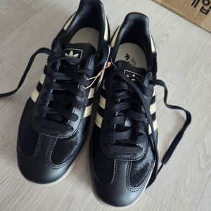 아디다스 삼바블랙 235