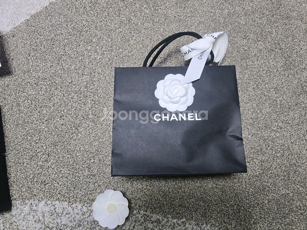 샤넬 보이 플랩 카드지갑 은장 캐비어 풀박스 새상품--6