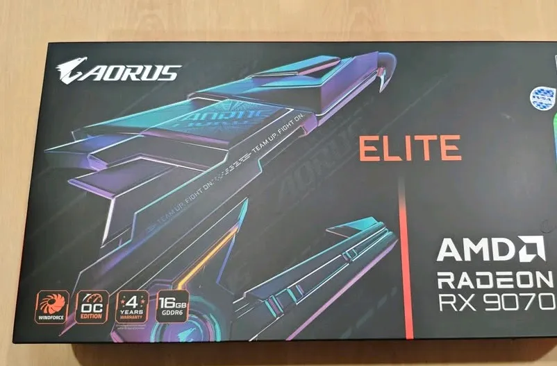 기가바이트 AORUS 9070XT - 안심되는 중고거래