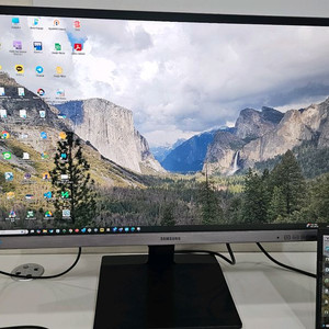 삼성 32인치 모니터 WQHD LS32D85KT(S32D850T) 리얼화질 전문가용