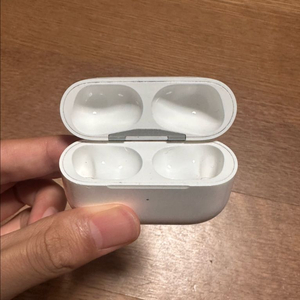 에어팟 프로1 본체 이미지
