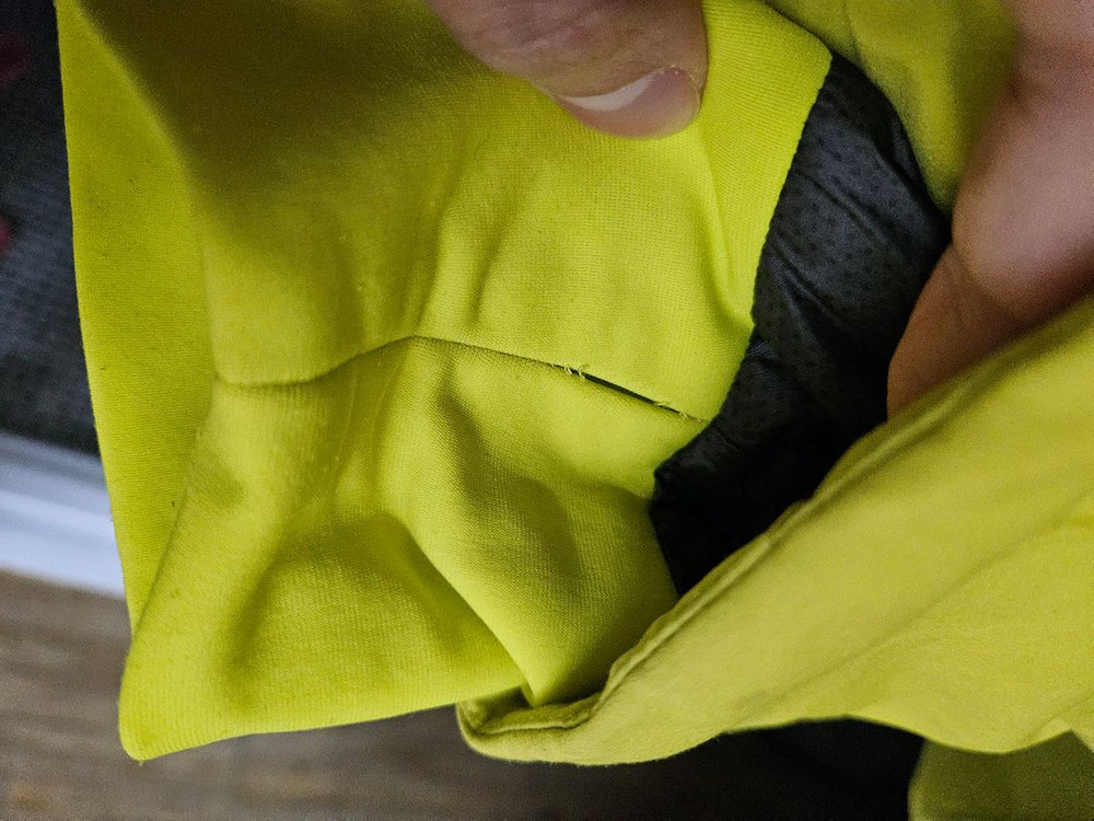 살로몬 숏패딩 L 라임색--2