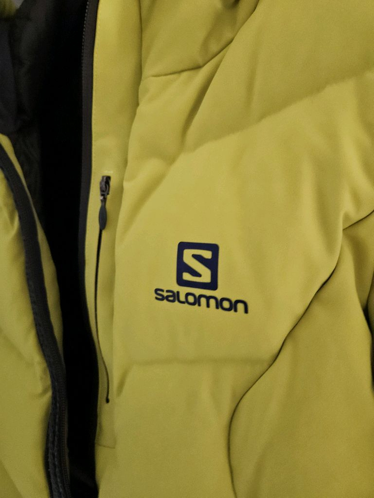 살로몬 숏패딩 L 라임색--3