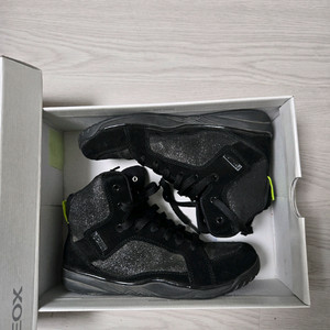 줌바에너지보스운동화230사이즈