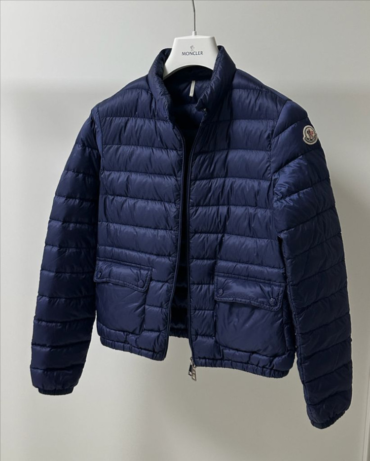 [0] 몽클레어 란스 여성 경량 패딩 (3회착용) 이미지