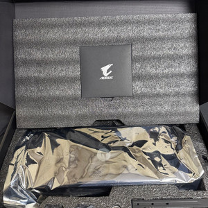 RTX 4080 SUPER 슈퍼 AORUS MASTER 어로스 마스터