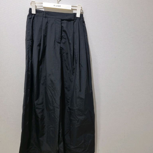 아모멘토 투턱 와이드 팬츠 국내정품