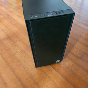 라이젠5 5600 1660ti 컴퓨터 팝니다.