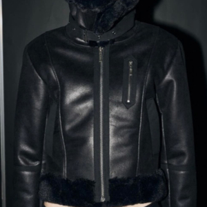 보헤미안서울 22 FW 스웨이드 피티드 슬림핏 무스탕 자켓 한정판 블랙 크롭 숏 하이넥 핏티드 f/w