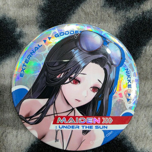 니케 홀로그램 캔뱃지 메이든 스노우화이트 에이드 크라운