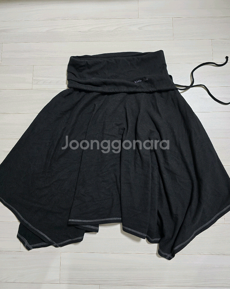 마뗑킴 언밸런스 플레어 스커트 운포--0