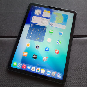 부산 아이패드 에어 4세대 64G 배터리99% 와이파이 팝니다.