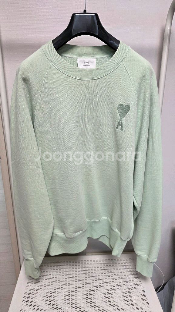 아미 빅하트 로고 맨투맨--3