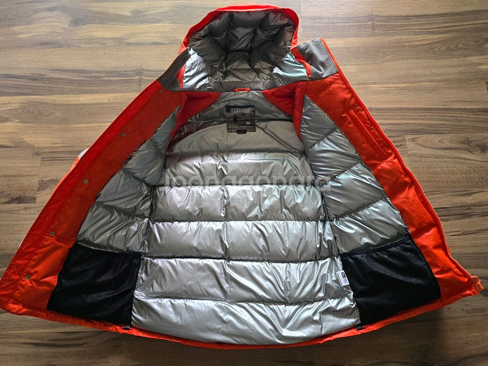 뉴에라 x ISA 우주정거장 기념 한정판 패딩 XL--11