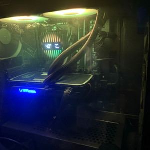 AMD 라이젠7 7800X3D 4070super 수냉쿨러 게이밍pc