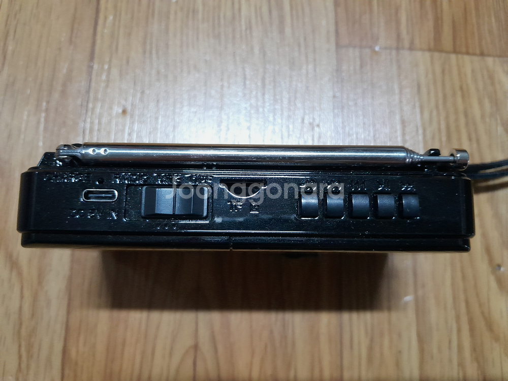 XHDATA D-328 라디오--2