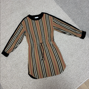 버버리 여아원피스