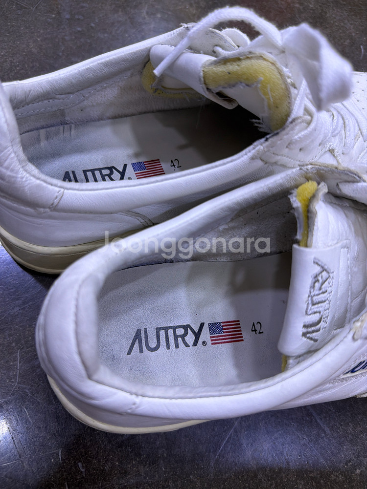 오트리 메달리스트 고트스킨 스니커즈 42--4