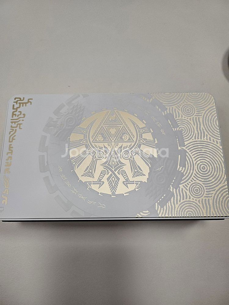 닌텐도 스위치 oled 젤다 왕눈 에디션 판매 택포--2