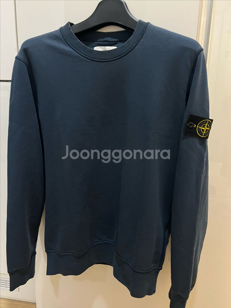 스톤아일랜드 더스트블루 맨투맨 L--0