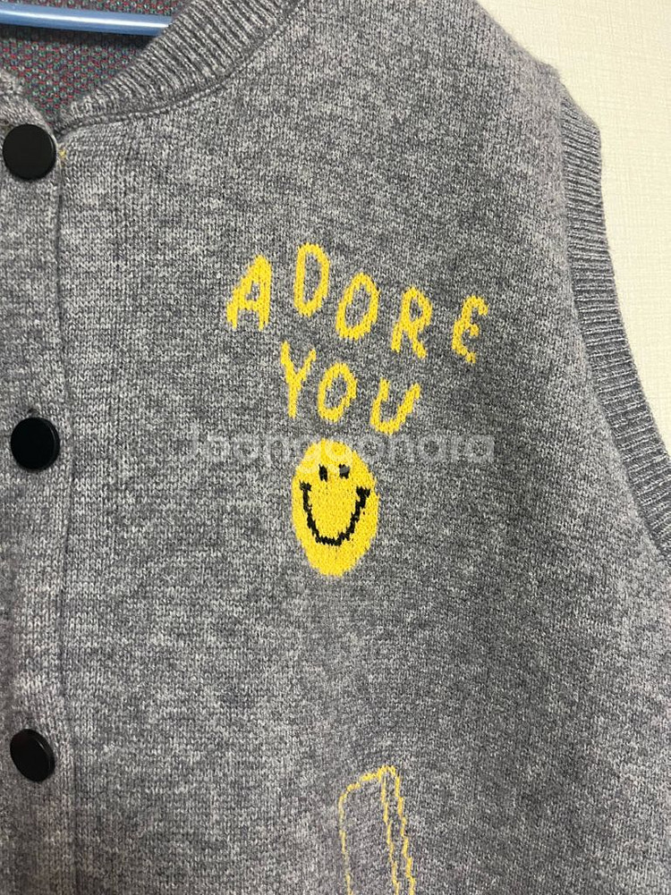 회색 스마일 니트조끼--5