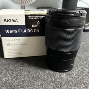시그마 16mm F1.4 DC DN 렌즈 판매합니다