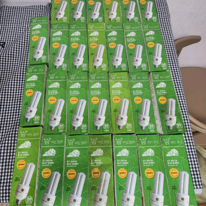 삼파장전구 20W 주광색 새제품=10개