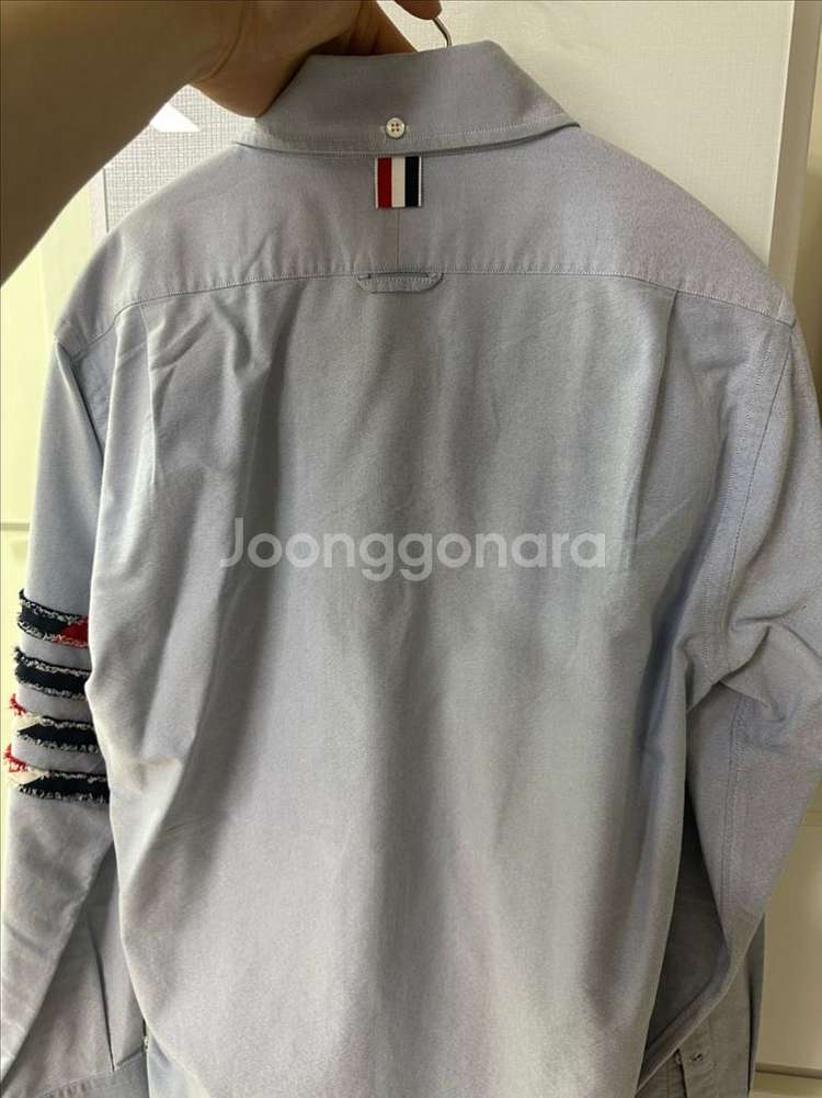 톰브라운 셔츠--1