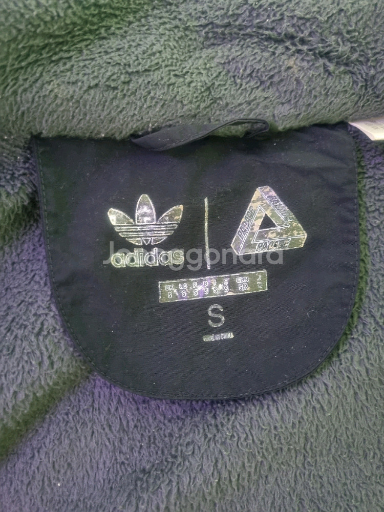 팔라스X아디다스 17fw 울티모 후리스 다크그레이 S사이즈--3