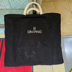 ON:PING 블랙 에코백과 웨건 상판 판매합니다