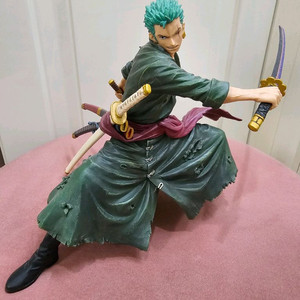 원피스 조로 피규어 정품