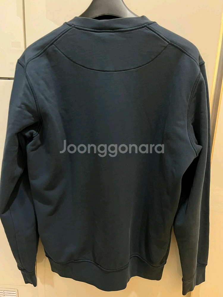 스톤아일랜드 더스트블루맨투맨 L--1