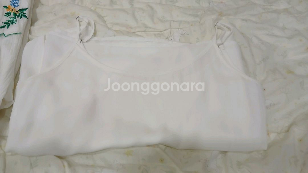 쥬시쥬디 자수 J네크 풀오픈 원피스 (착불)--1