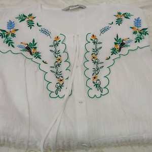 쥬시쥬디 자수 J네크 풀오픈 원피스 (착불)