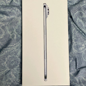 아이폰17에어 512GB. 대용량. 스카이블루.정상해지된 공기계. 풀박스 케이스 및 무선이아폰. 보호필름 포함