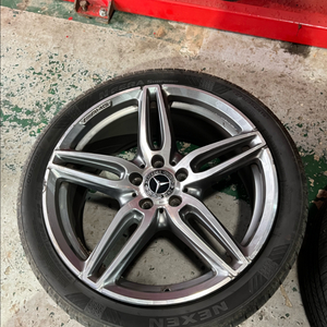 벤츠 훨타이어세트 w213 19인치 amg