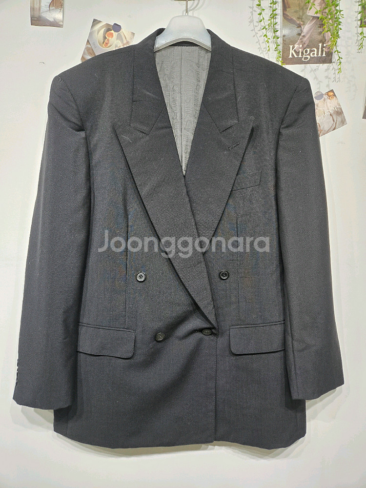 랑방 더블 버튼 블랙 자켓--2