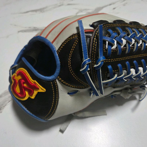 팬덤 12.5인치 야구 글러브 외야수용