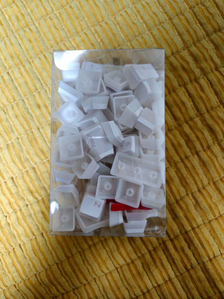 화이트 푸딩 PBT 키보드 키캡 이미지