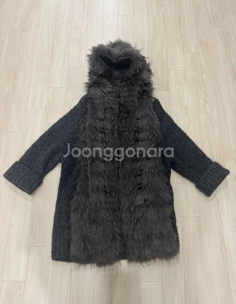 시슬리 퍼 니트 가디건 (새상품)--4