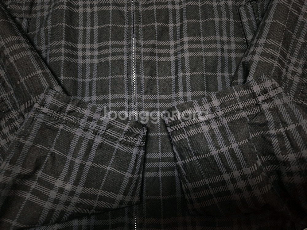 버버리 블루라벨 카메 신형 윈드 자켓 블랙 L(100~105)--9